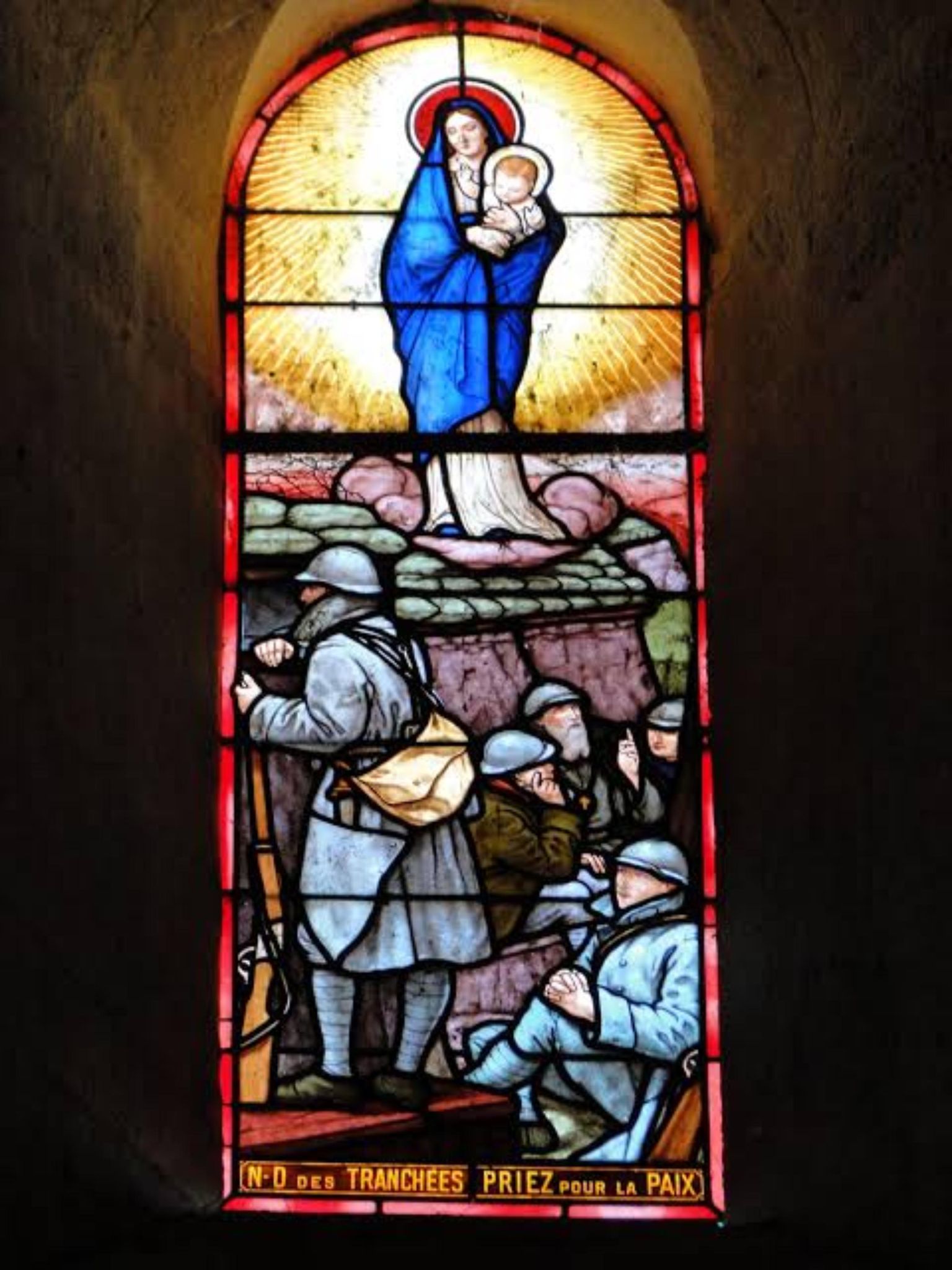 Vitrail de Notre-Dame des Tranchées